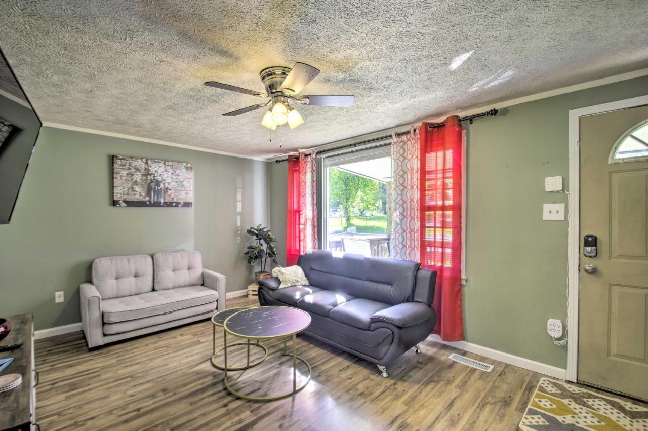 Dog-Friendly Fayetteville Home With Hot Tub! Экстерьер фото